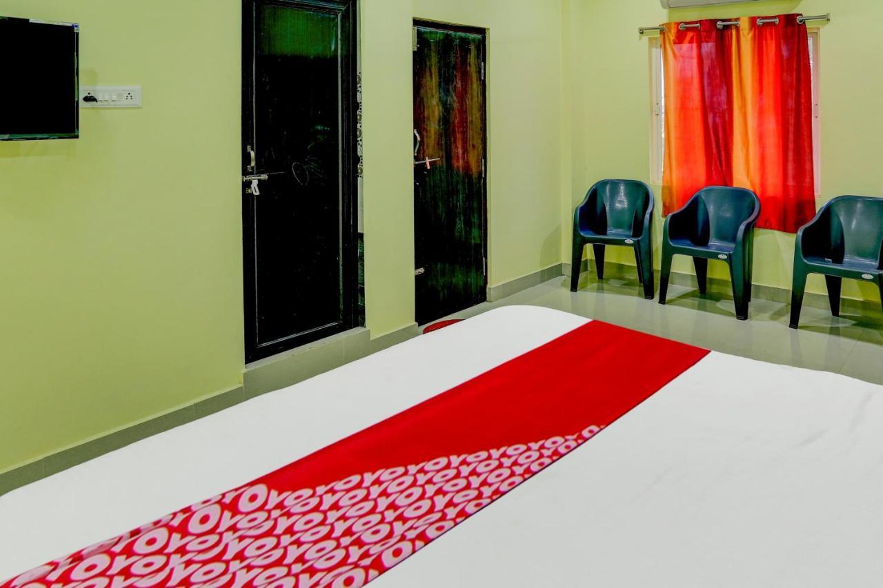 Flagship Hotel Ns Guest Inn Visakhapatnam Esterno foto
