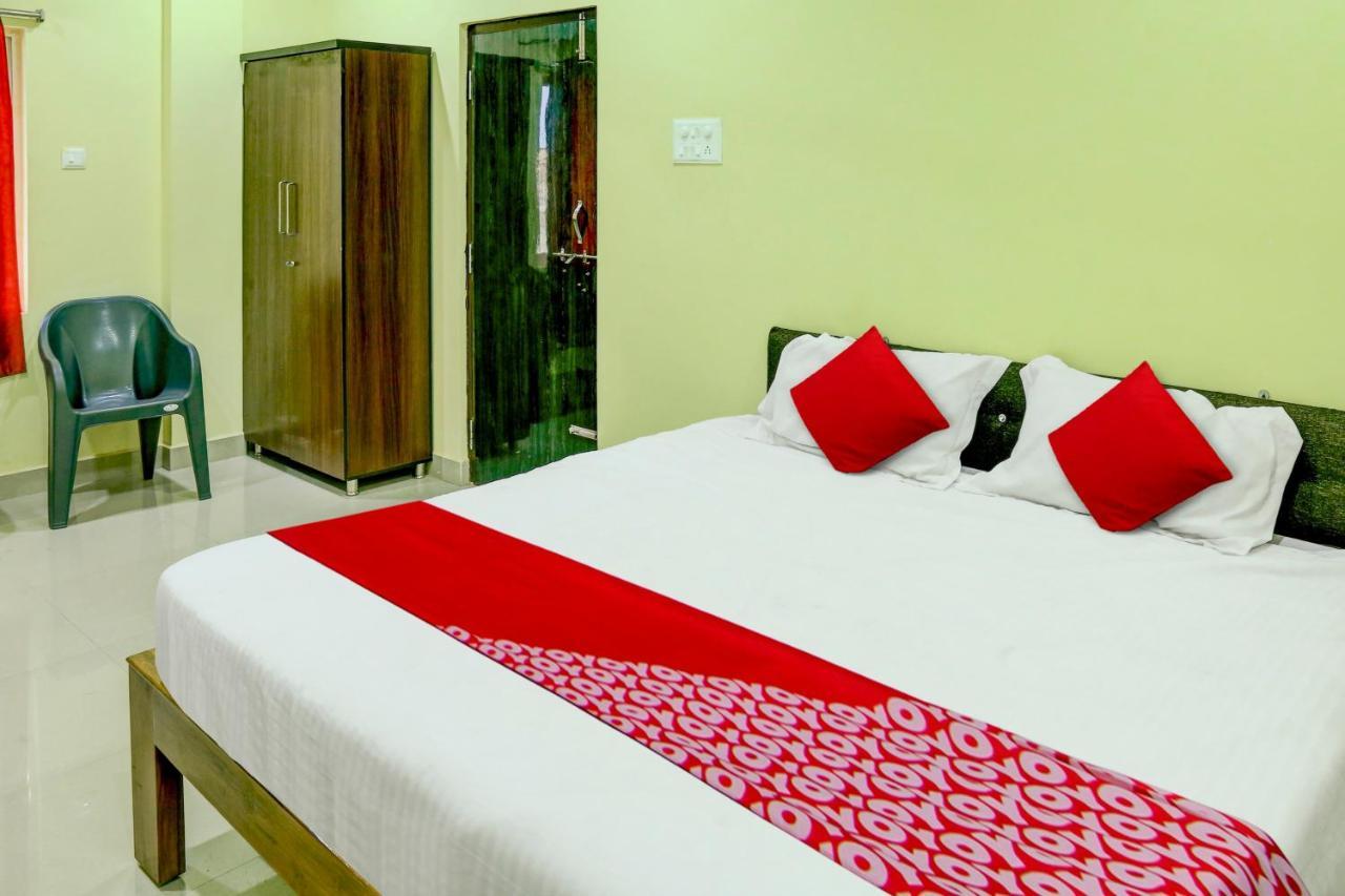 Flagship Hotel Ns Guest Inn Visakhapatnam Esterno foto